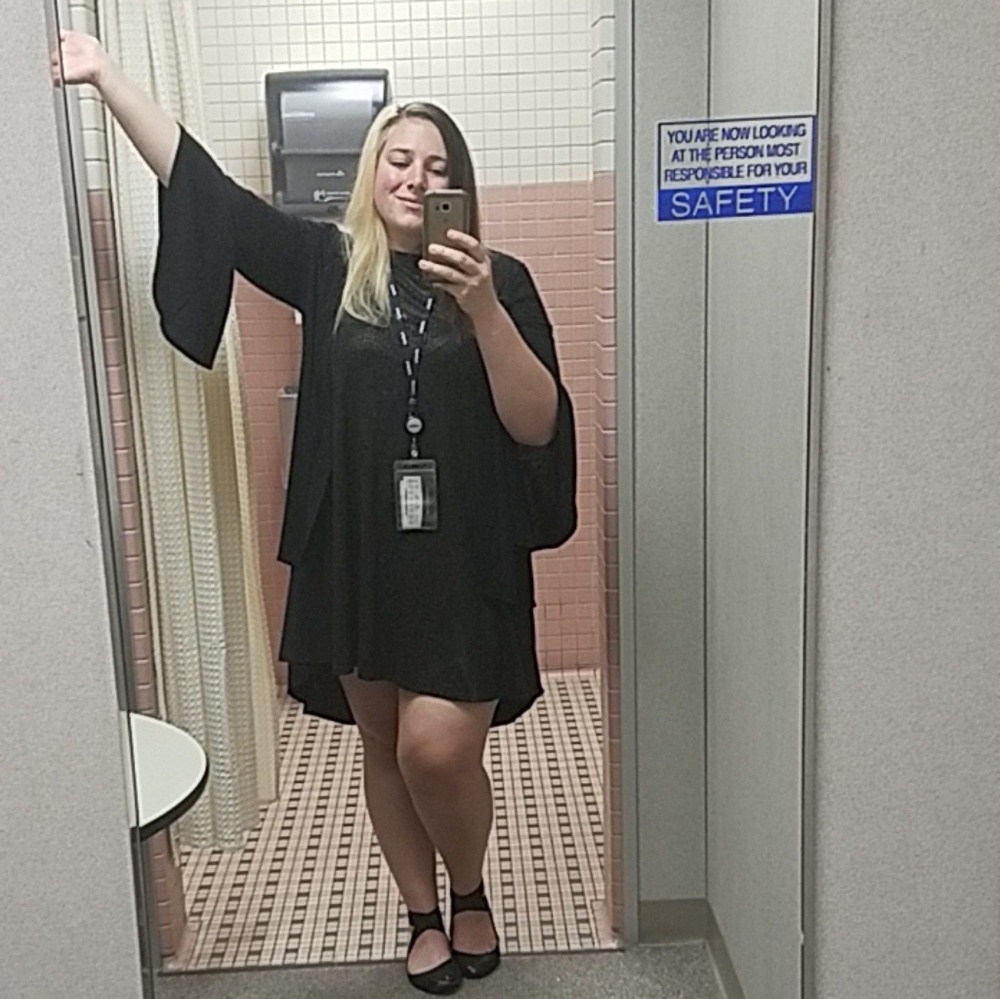 Meet your Posher, Rebecca